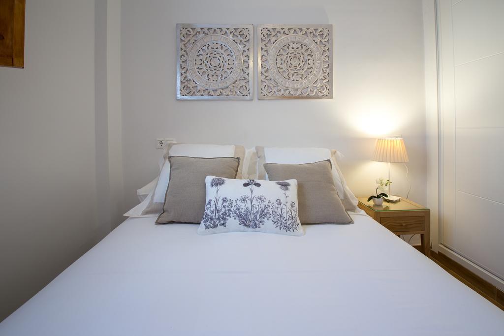 Sunshine Plaza Abades Apartment Cordoba Exterior photo